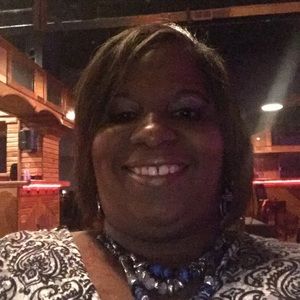 Meet your Posher, Patricia